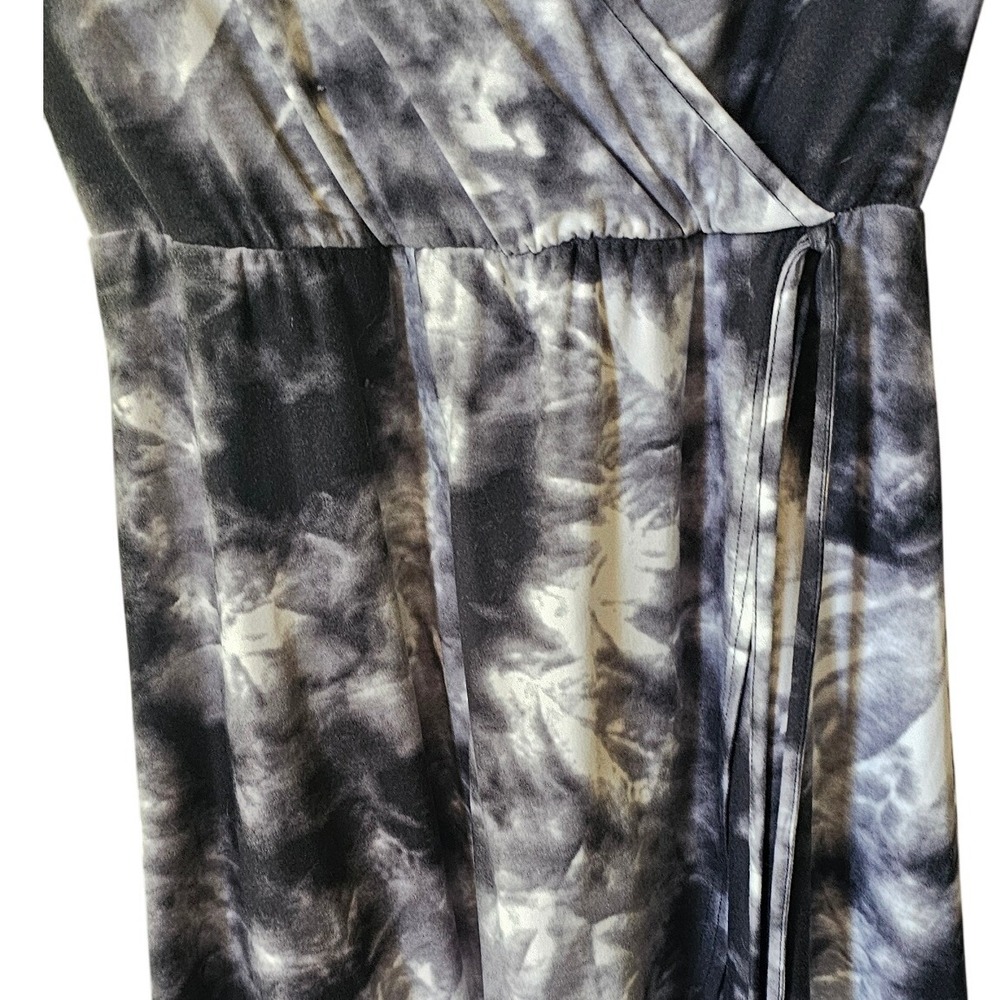 Derek Heart Black & White Tie Dye Wrap Dress - Short Sleeve - Size S - Picture 3 of 6